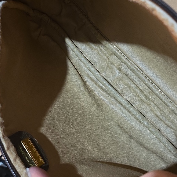 VINTAGE GUCCI BROWN HANDBAG PURSE AUTHENTICITY GUARANTEED WITH DUST BAG - Picture 14 of 15